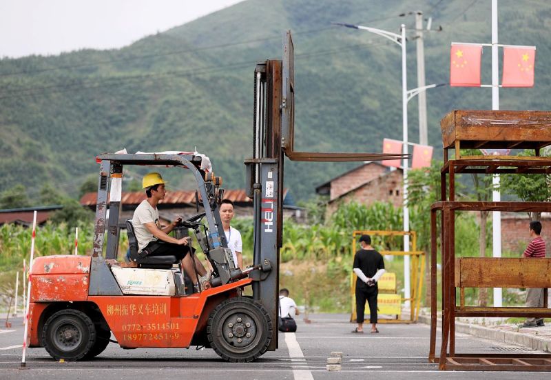 荆门小松叉车电瓶参数说明